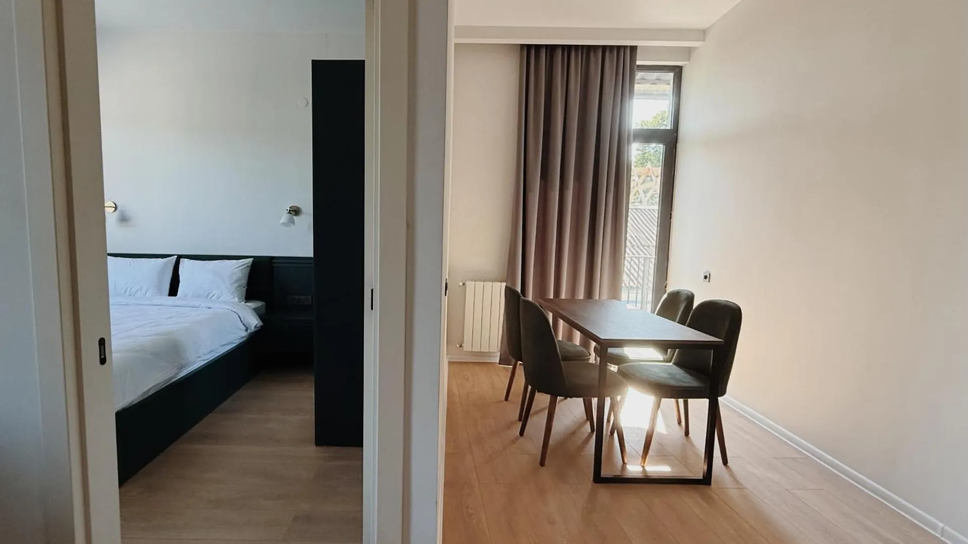 Vgl Apartments Tiflis Gürcistan