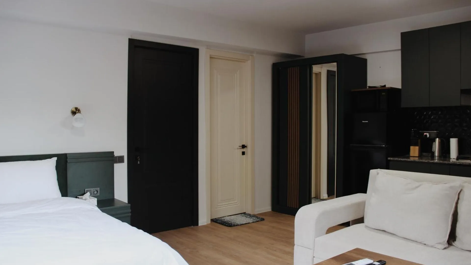 Vgl Apartments Тбилиси 0*,